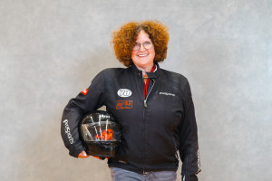 Ausgleich suche ich entweder mit einigen PS auf dem Motorrad oder mit nur einem PS auf dem Pferderücken.